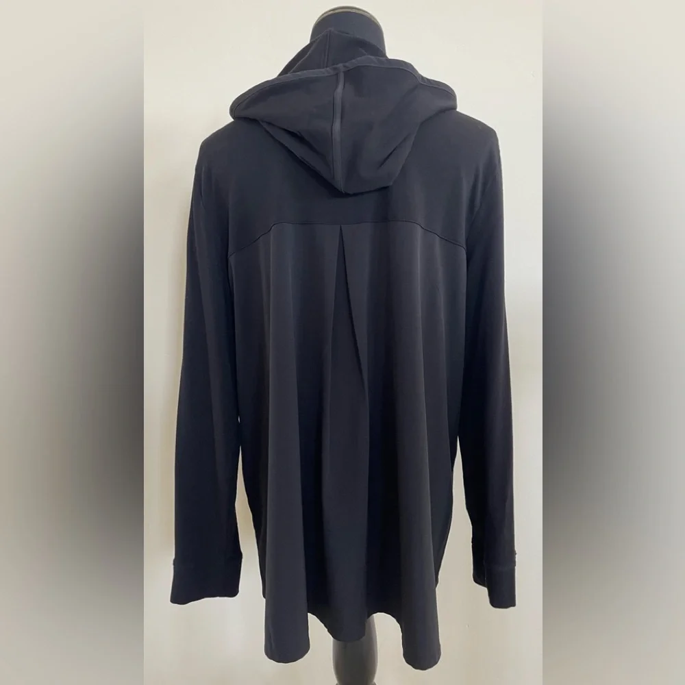 CHICOS BLACK ZENERGY LONG SLEEVE HOODIE SIZE 3 XL LONG SLEEVE - Picture 3 of 7